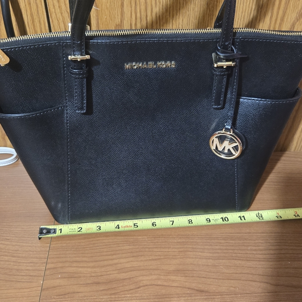 Michael Kors BlackTote Bag - Picture 8 of 8